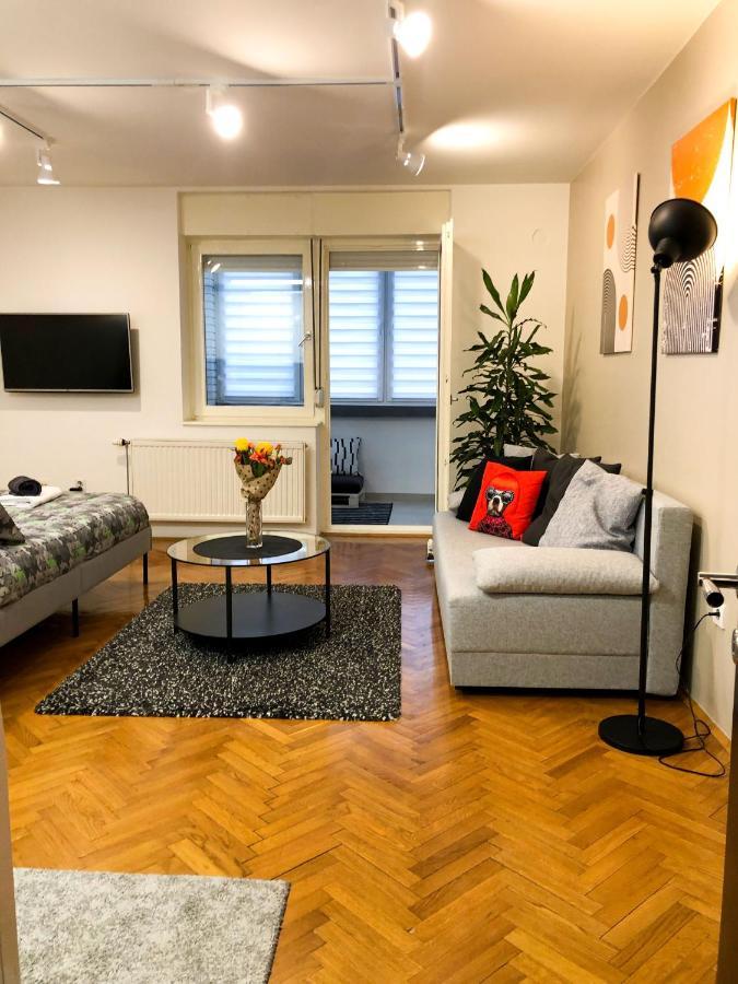 Promo - Flora Apartment Нови-Сад Экстерьер фото